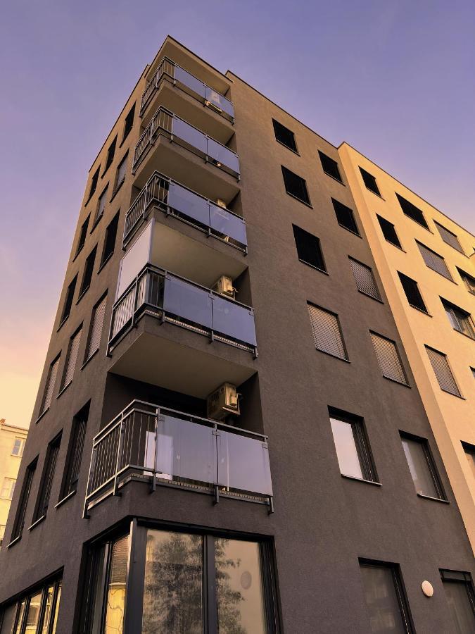 Elegant Escape Apartment I - City Centre Bratislava Exterior foto